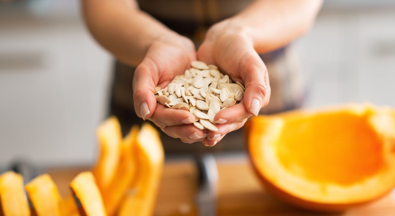 Pumpkin seeds are an effective folk remedy for treating prostatitis